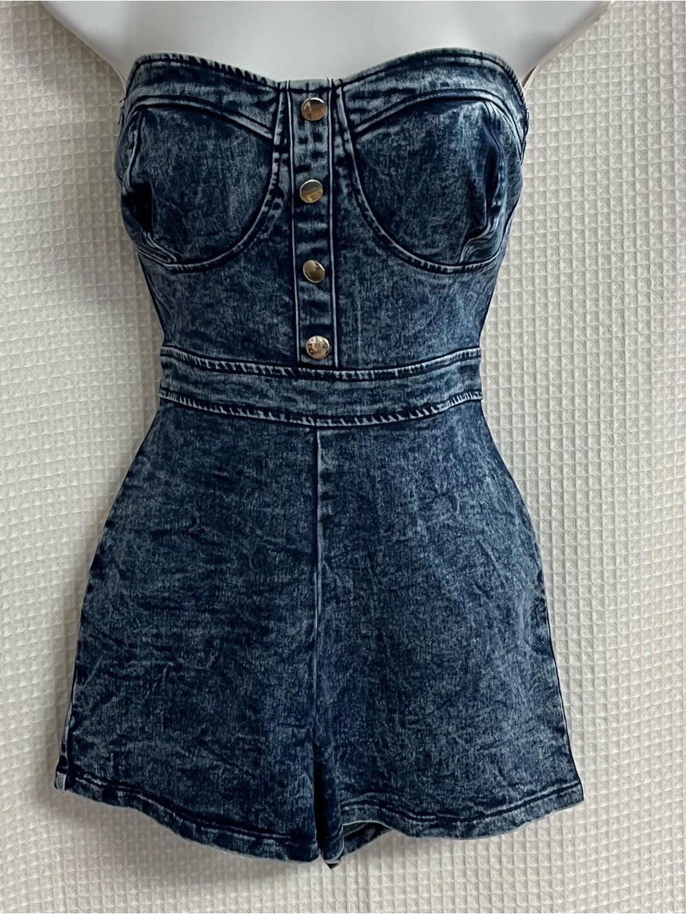 Rue21 Strapless Acid-Wash Denim Romper in Dark Blue size medium
